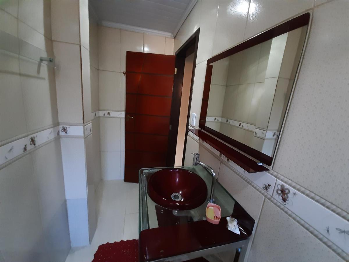 Linda Casa Completa Perto Do Shopping Piratas - Bairro Marinas, Com Estacionamento Incluso Villa อังกราโดสเฮย์ส ภายนอก รูปภาพ